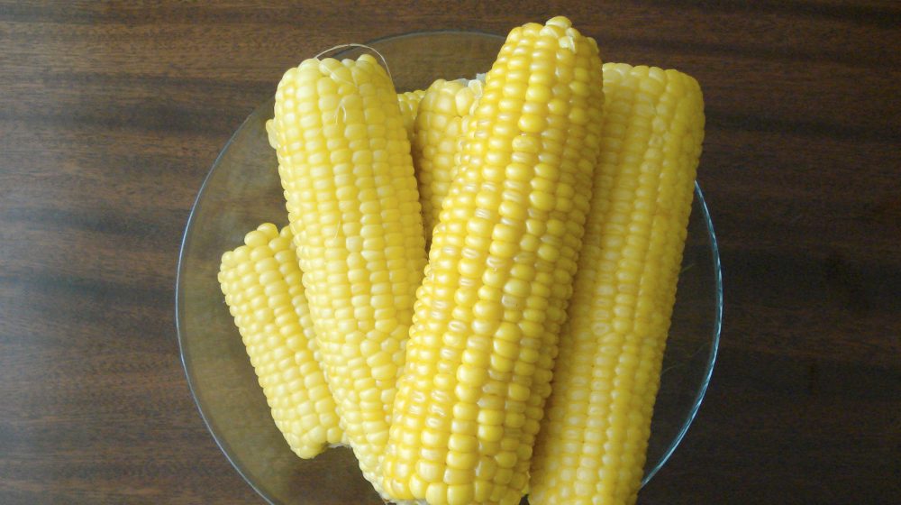 sweet corns in a glass bowl | Spring Vegetable Garden Plants Perfect For Spring Growing Season | vegetable garden plants | vegetables to plant in spring