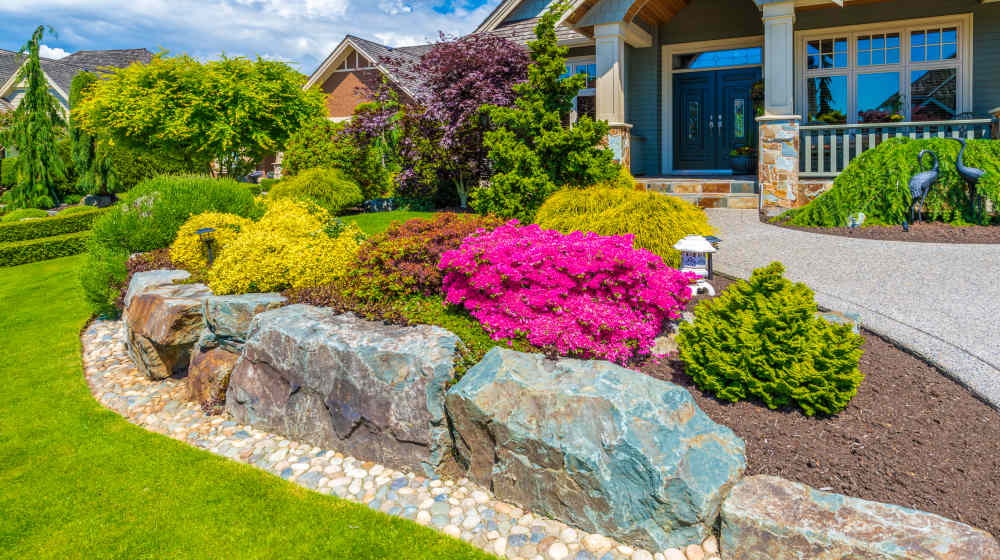 Nicely decorated colorful flowerbed with flowers | Front Yard Landscaping | Amazing Ideas For Small Front Yards | Landscape design | Featured